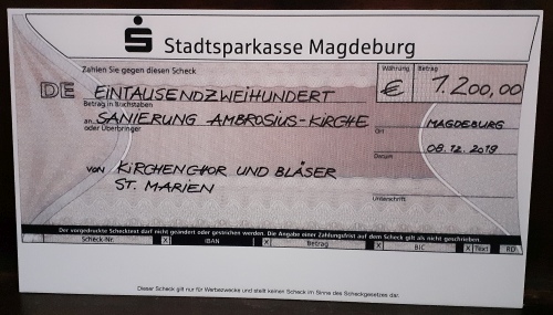 B_2019/2019_12_08_Spendenscheck_StMarien_w.jpg