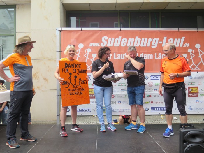 B_2023/2023_07_01_Sudenburg-Lauf-2_Ehrung_Zander.jpg