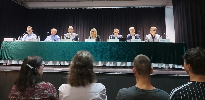 B_2023/2023_09_20_Buergerfragestunde_OB_Borris_Feuerwache.jpg